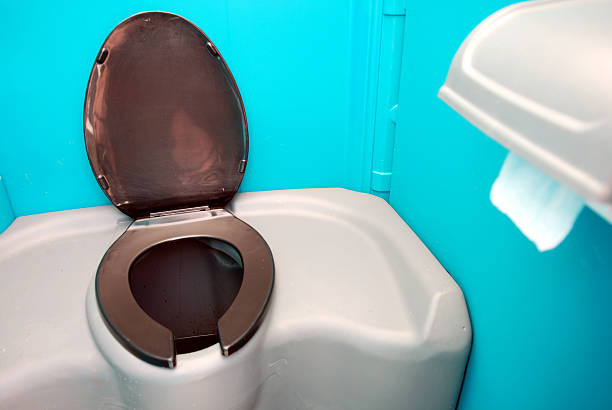 Portable Toilet Options We Offer in Parkwood, WA